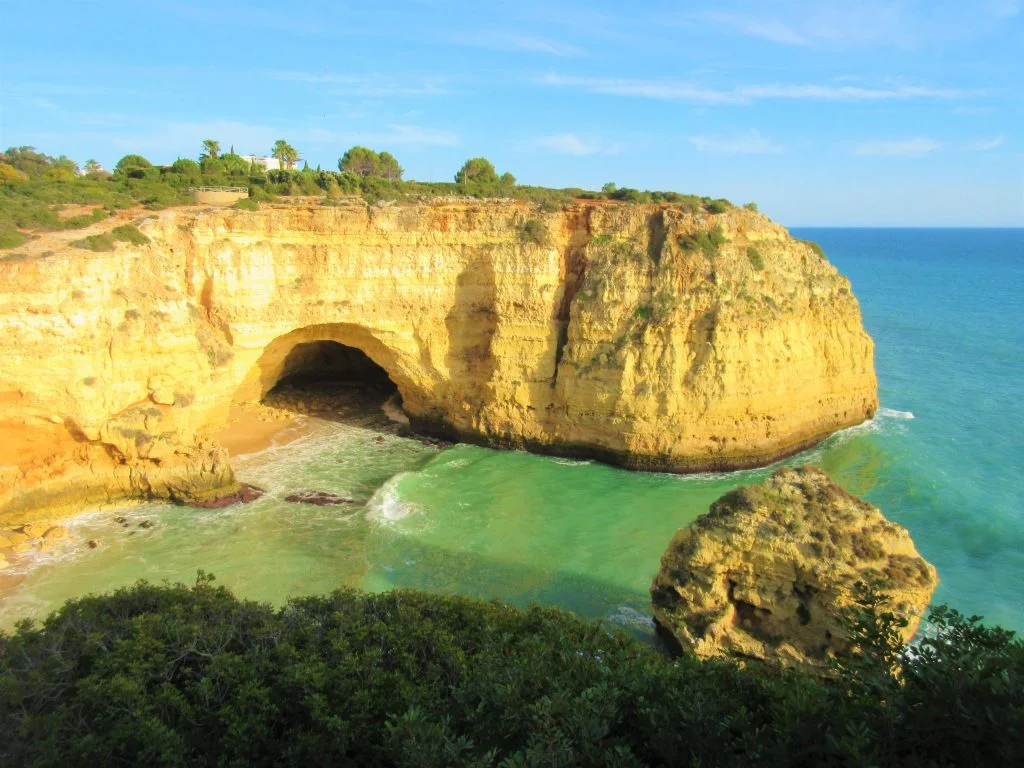 Explore 20 million-year-old cliffs and famous grottoes on the Lucid Dreaming Retreat!